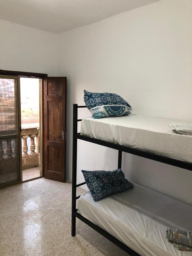 Oleander Butts Inn Żebbuġ Kültér fotó