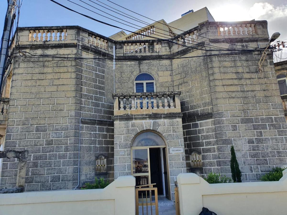Oleander Butts Inn Żebbuġ Kültér fotó